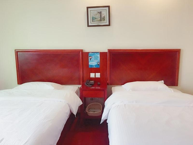 Greentree Inn Shanghai Pudong Airport Wild Animal Park Express Hotel Nanhui Buitenkant foto