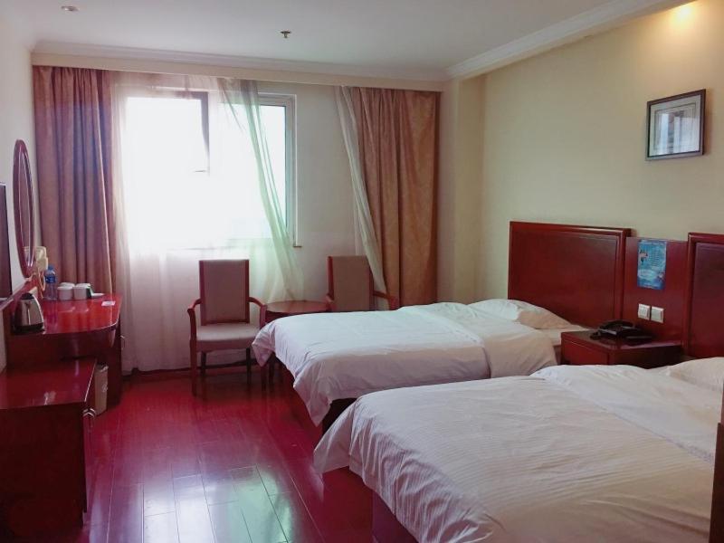Greentree Inn Shanghai Pudong Airport Wild Animal Park Express Hotel Nanhui Buitenkant foto