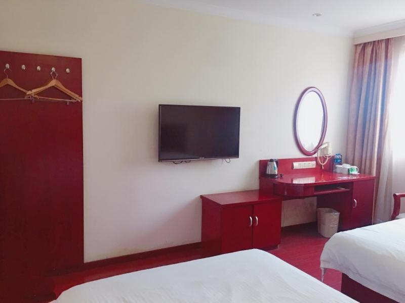 Greentree Inn Shanghai Pudong Airport Wild Animal Park Express Hotel Nanhui Buitenkant foto