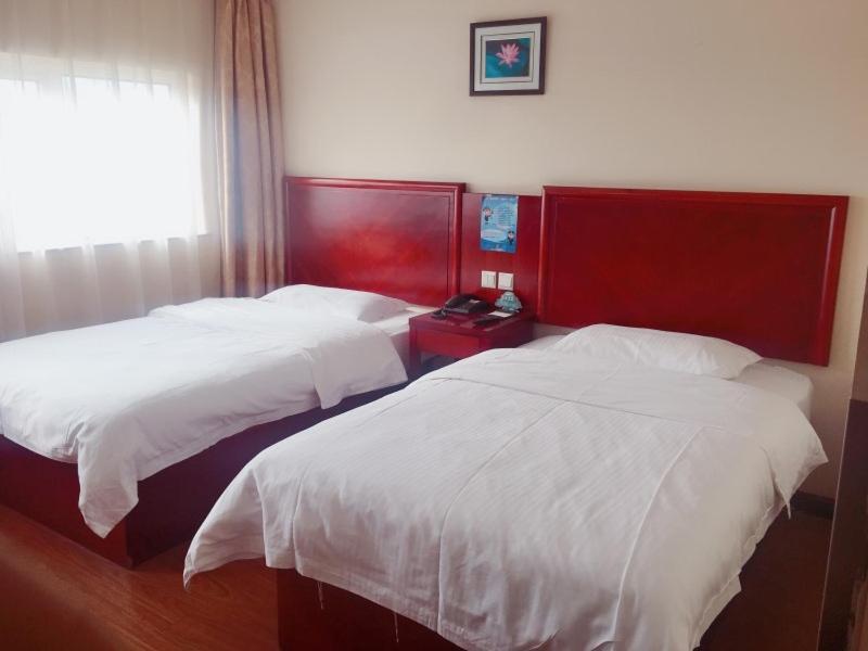 Greentree Inn Shanghai Pudong Airport Wild Animal Park Express Hotel Nanhui Buitenkant foto