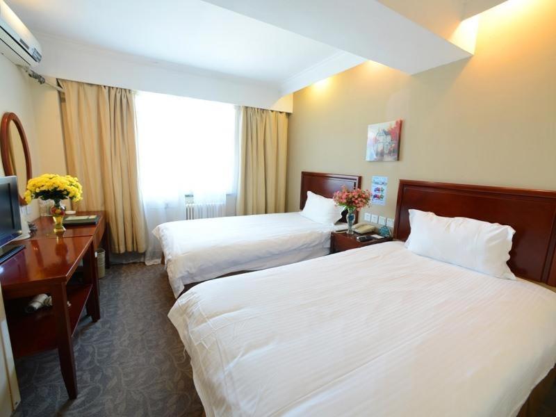 Greentree Inn Shanghai Pudong Airport Wild Animal Park Express Hotel Nanhui Buitenkant foto
